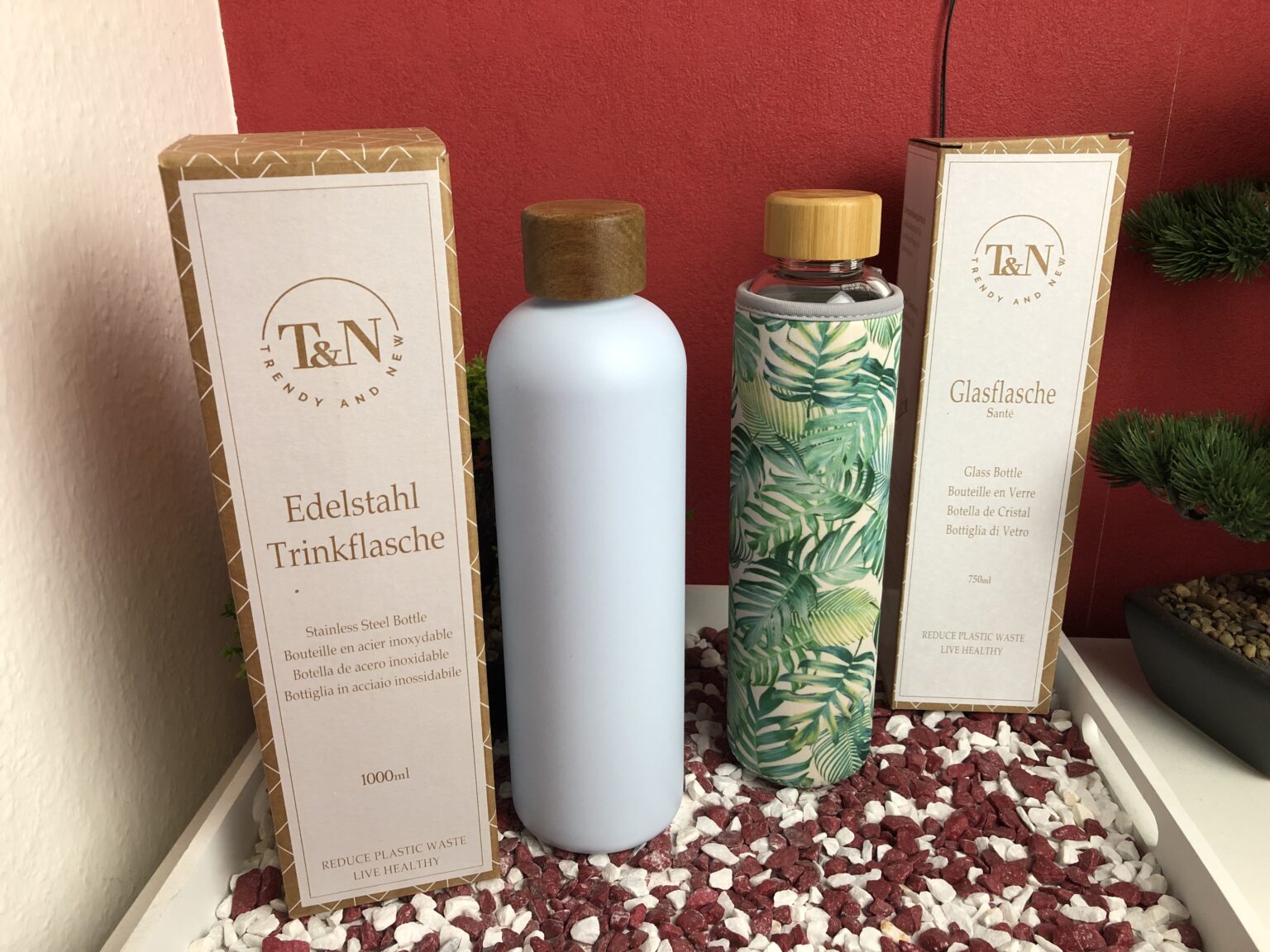 Die Trendy & New Glasflasche und Edelstahl Trinkflasche