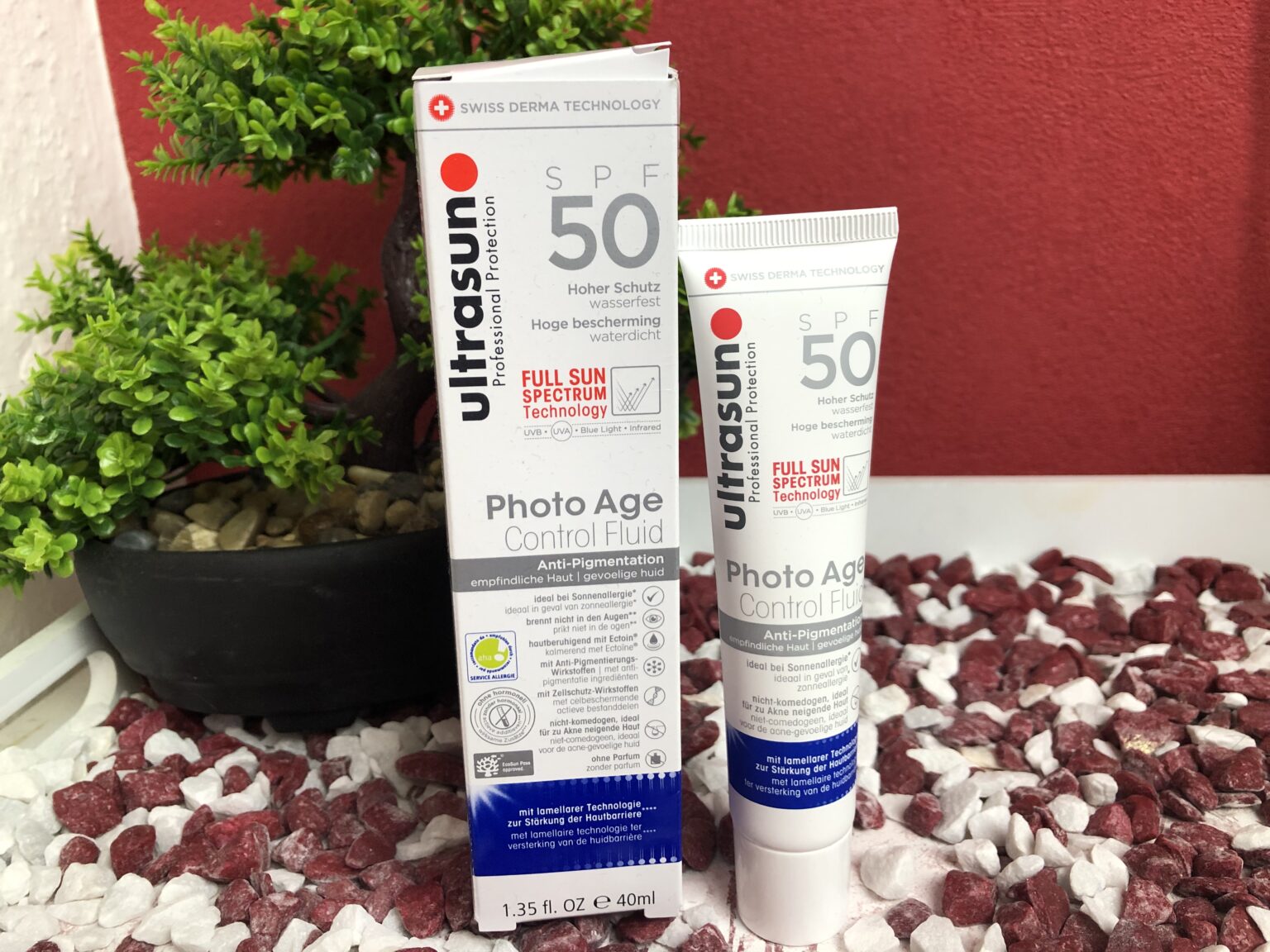 Das Ultrasun Photo Age Control Fluid SPF50