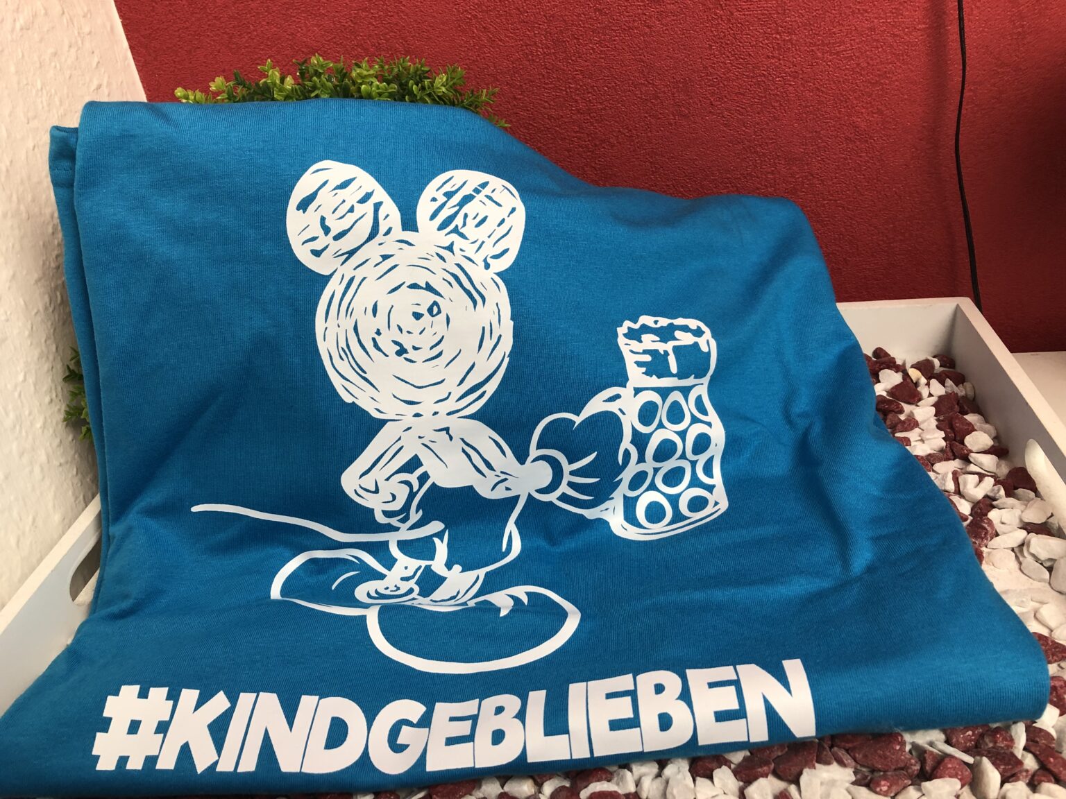 Mein Thekensport T-Shirt kindgeblieben
