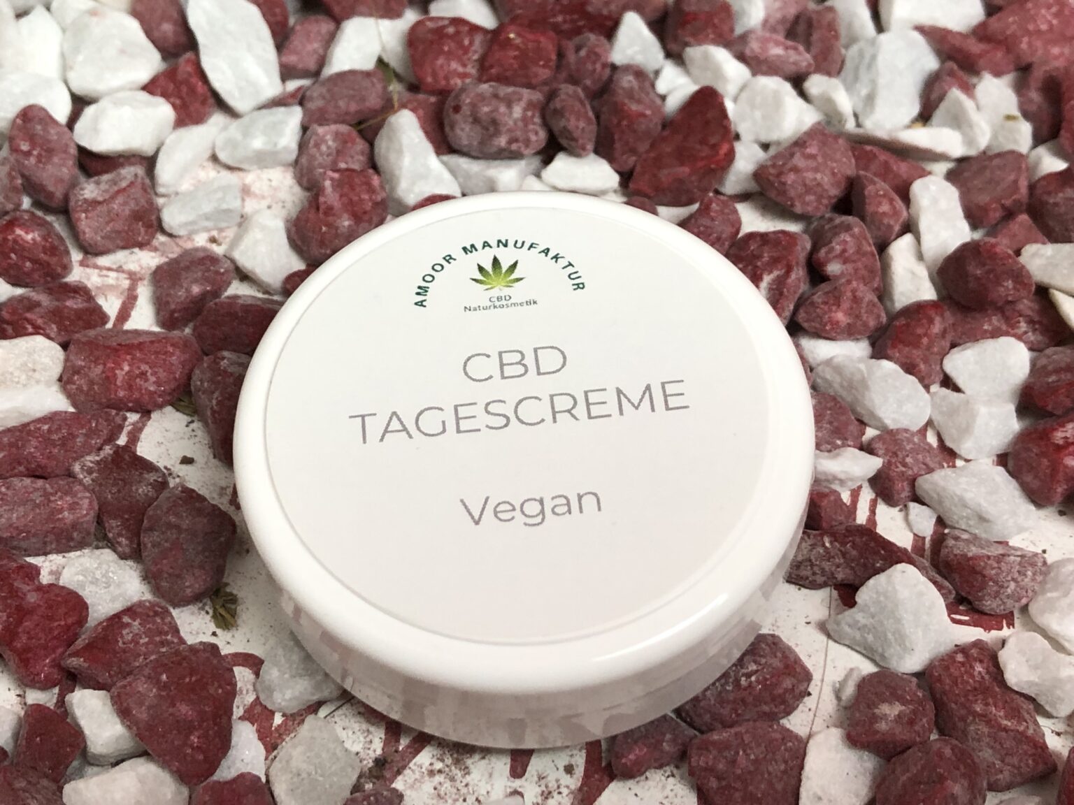 Die Amoor Manufaktur CBD Tagescreme