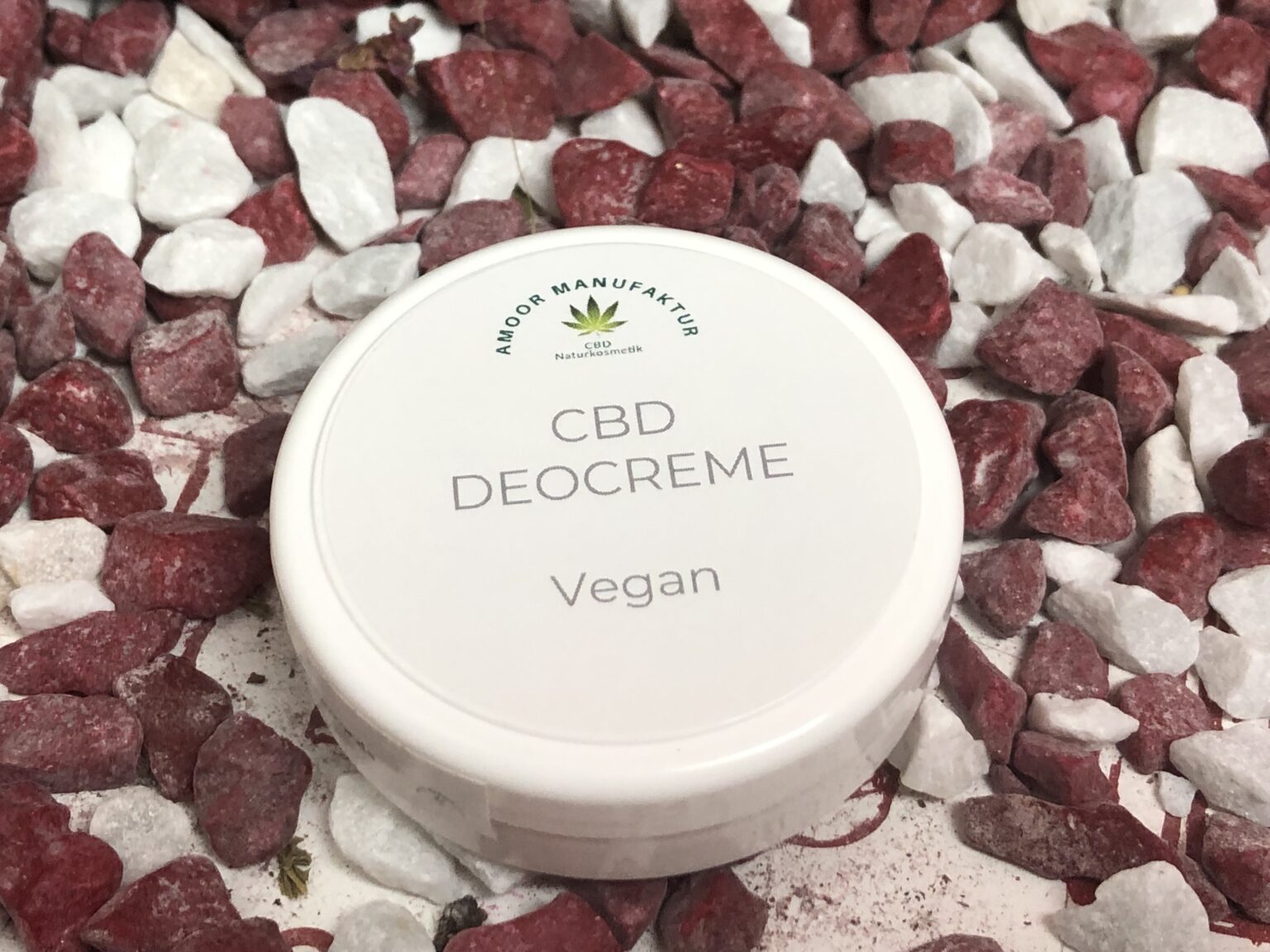 Die Amoor Manufaktur CBD Deocreme