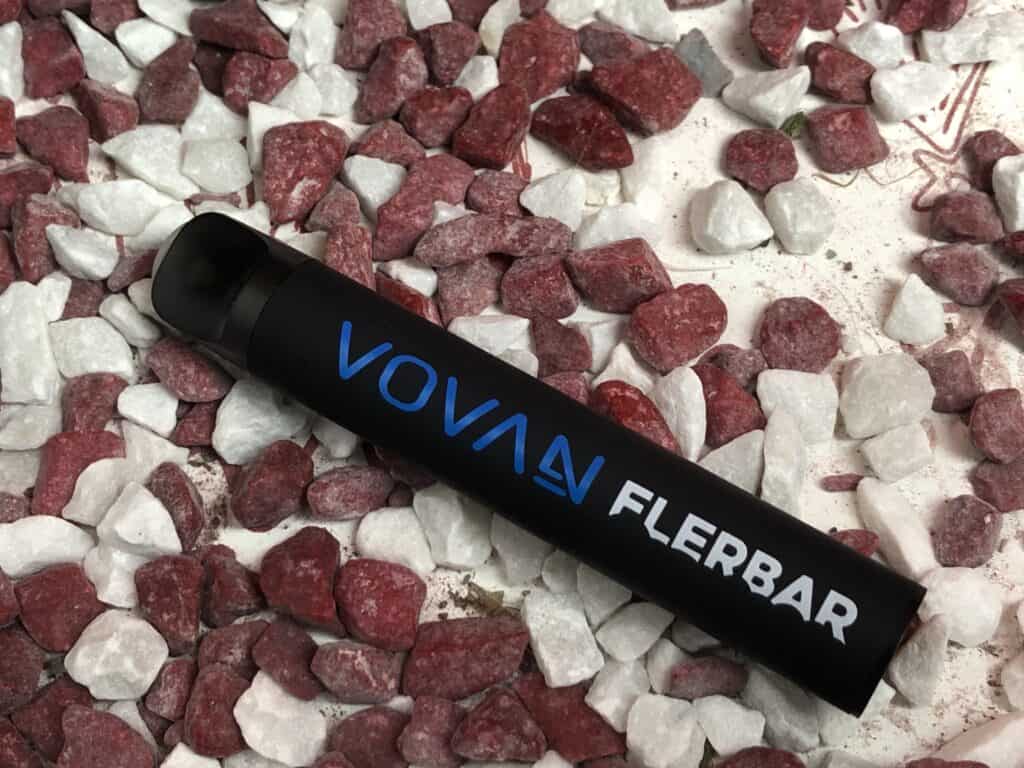Sieht sehr edel aus das Worldwidevapes Vovan Flerbar Basisgerät