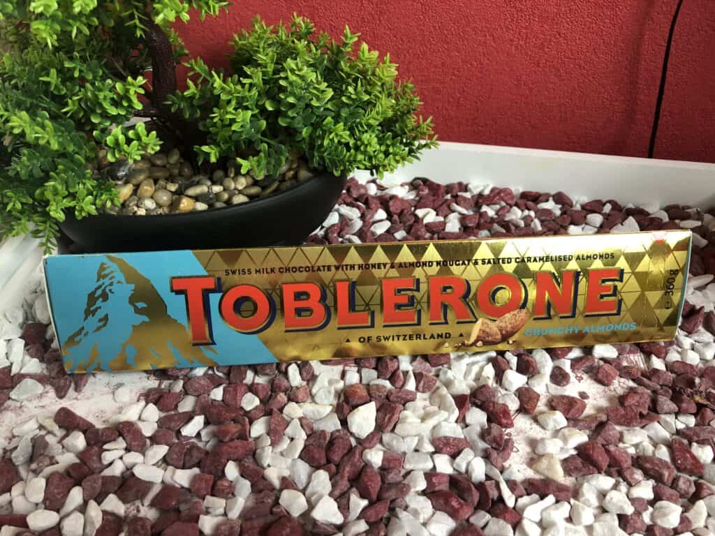Toblerone aus der Skandinavischen Box von Needforsweet