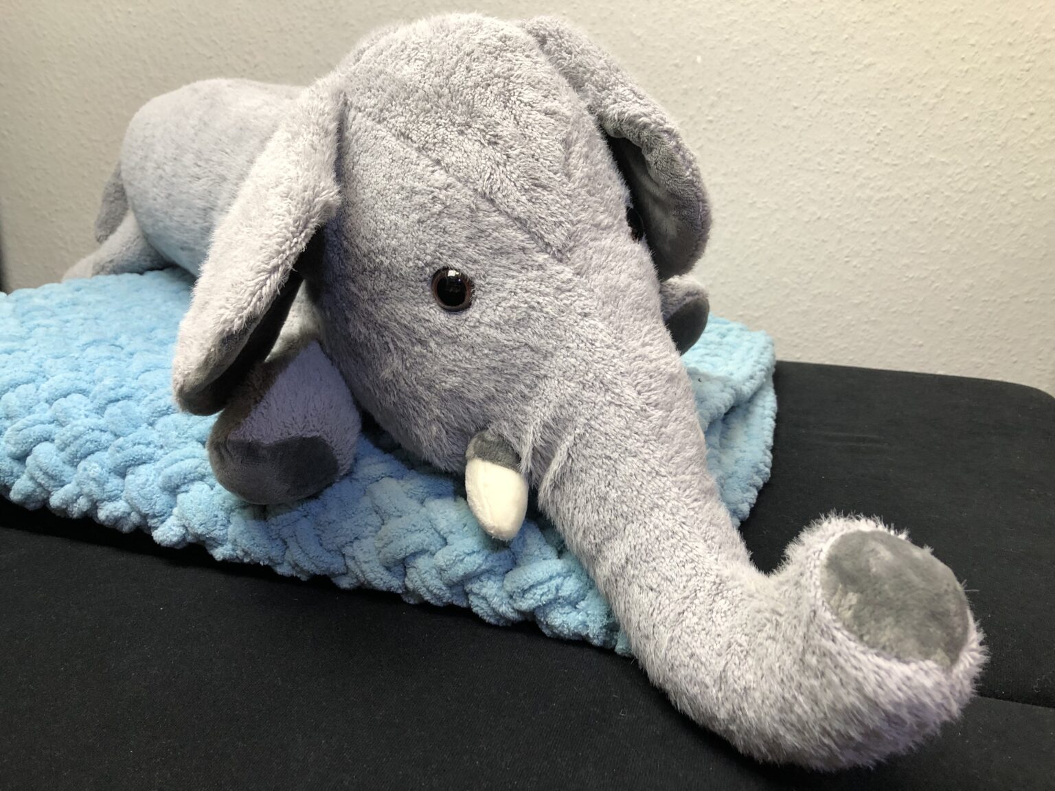 Das Nuffeldöns Elefant Kuscheltier