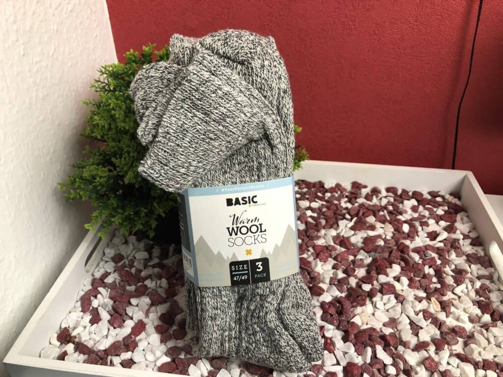 Unsere Basic Treasure Norweger Socken in Grau