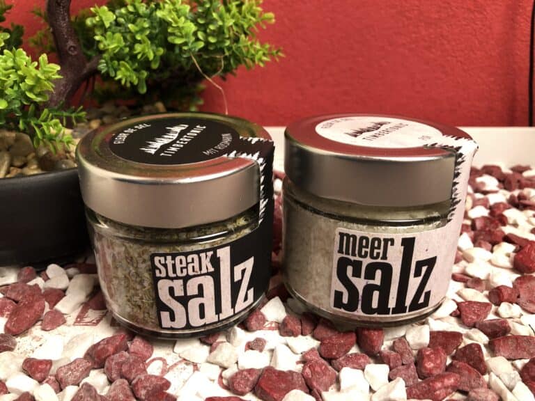 Das Timbertonic Salz, einmal das Steaksalz sowie das Fleur de Sel