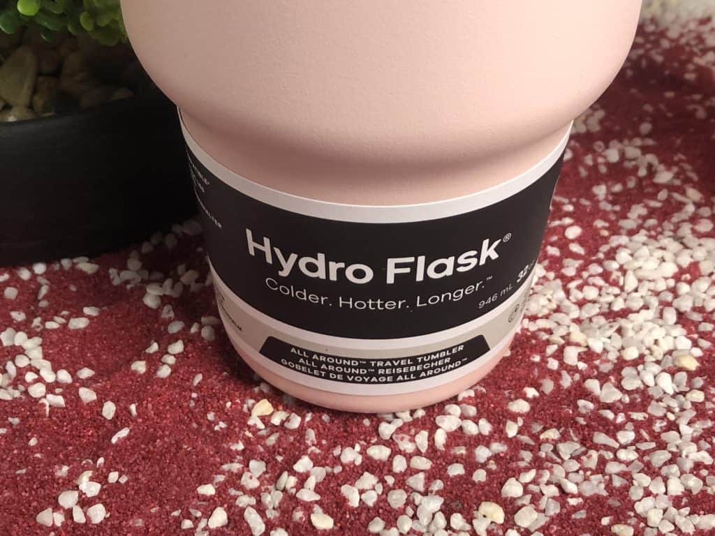 Der Hydro Flask Travel Tumbler