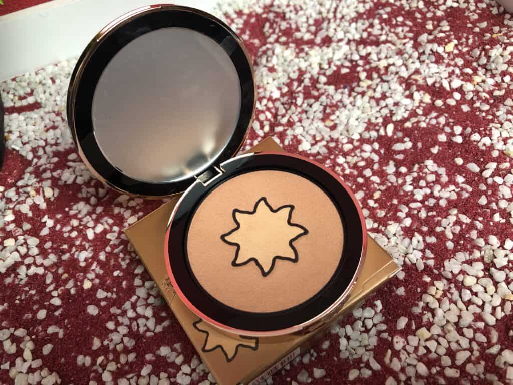 MAGIC FINISH Bronzer Puder-Duo aus dem Asam Beauty Starter Kit