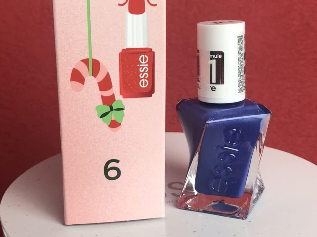 Das Türchen 6 des Essie Adventskalender 2014