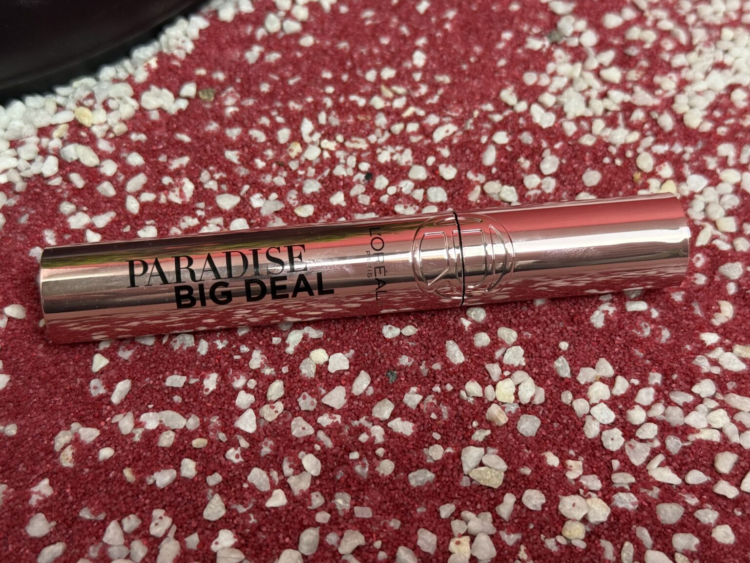 Die L’Oréal Paradise Big Deal Mascara in Schwarz