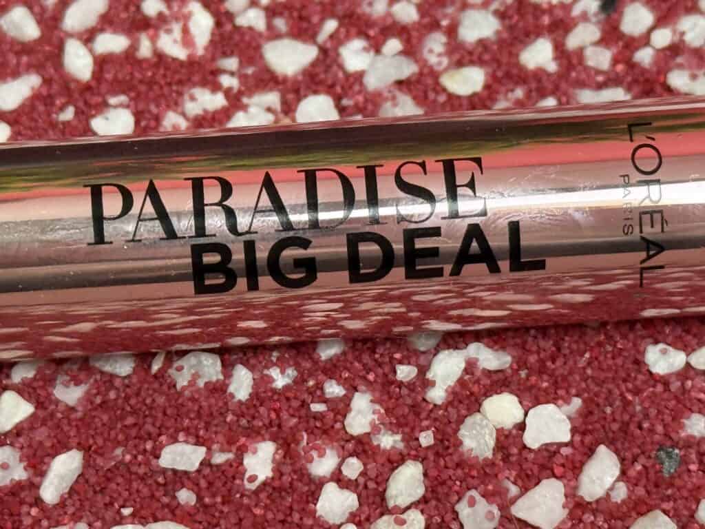 Die Aufschrift des L’Oréal Paradise Big Deal Mascara