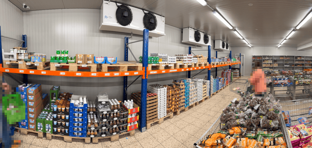 Innenansicht der Kaas Frischdienst in Bergheim