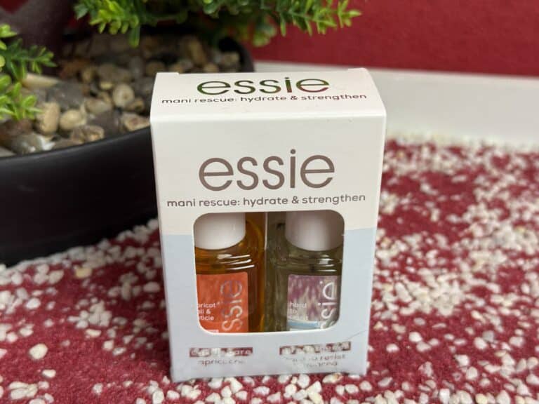 Das Essie Advanced Routine Set