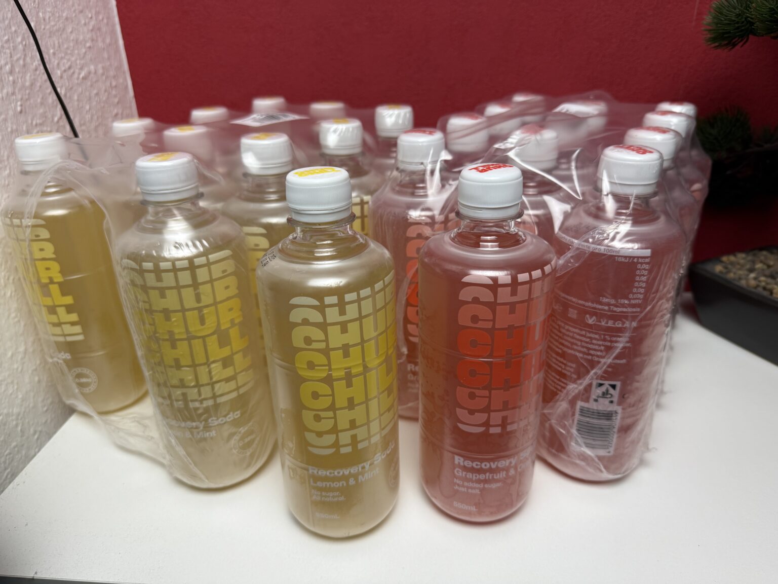 Churchill Soda in den Sorten lemon & Mint sowie Grapefruit & Orange