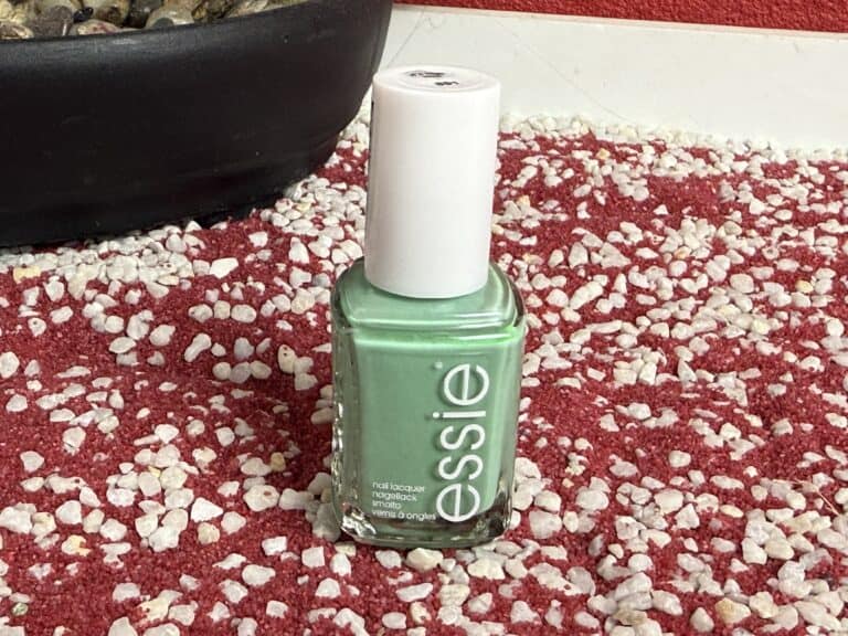 Der Essie Nr. 891 Nagellack it's high time
