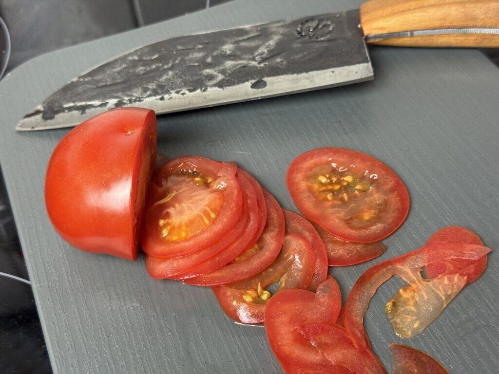 Die geschnittenen Tomaten
