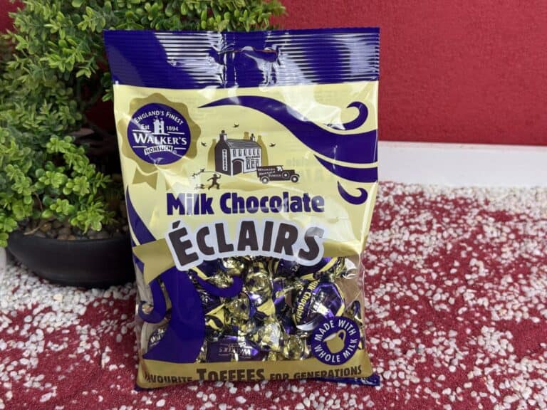 Die Walker's Milk Chocolate Éclairs