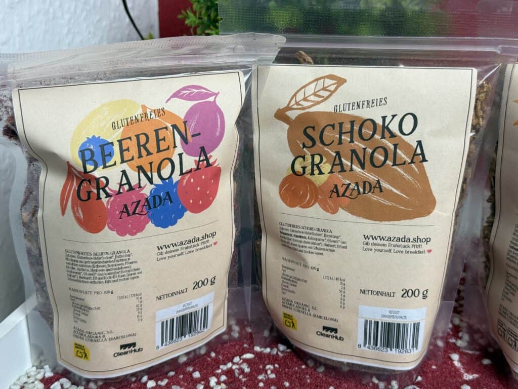 Das Azada Granola in der Sorte Schoko und Beeren
