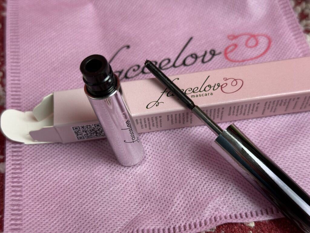 Die Faccelove IronEye Mascara Metallbürste