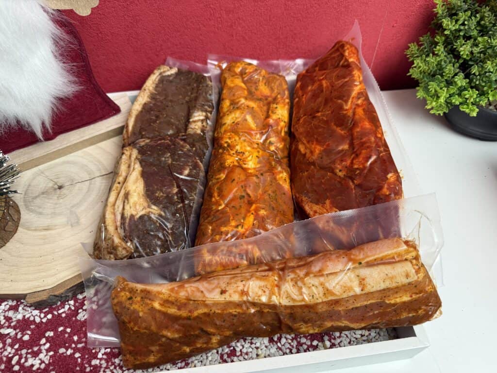 Die Steaks aus dem Grillpaket von der Schinkenräucherei Braasch