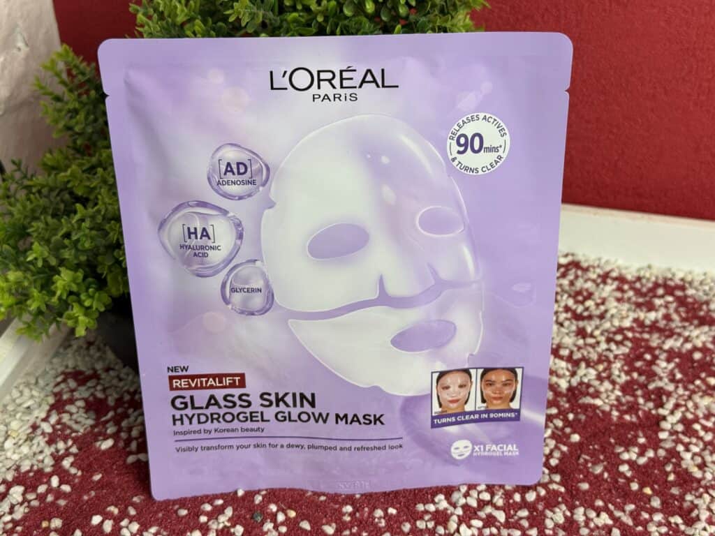 Die L'Oréal Gesichtsmaske Glass Skin