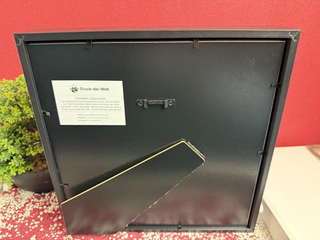 Die Rückseite von dem Rahmen. Druck die Welt 3D Modell Kölner Dom