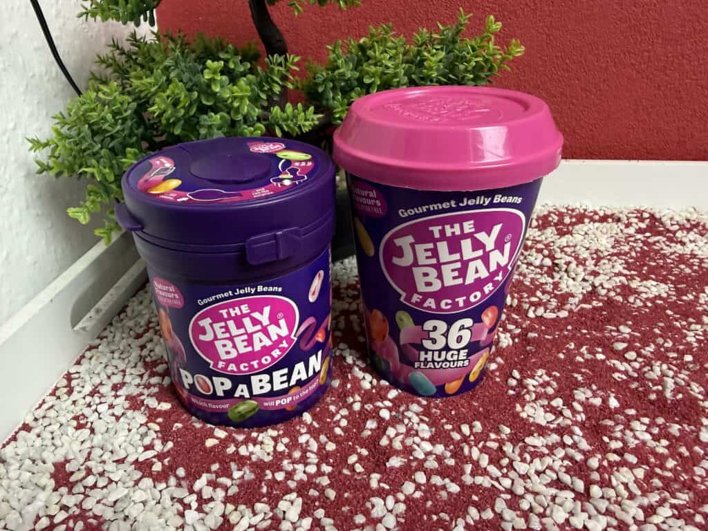 Und im Becher für unterwegs von der Jelly Bean Factory